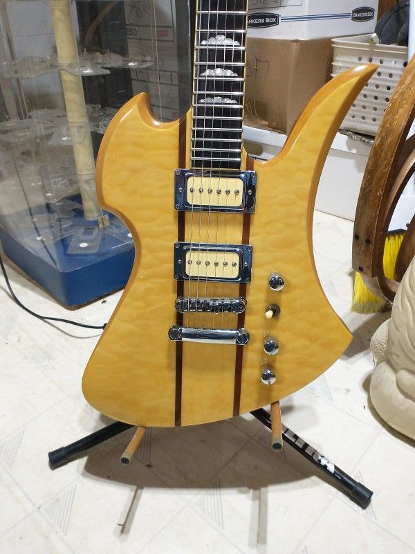 Bc Rich Mocking Bird Nj Guitar