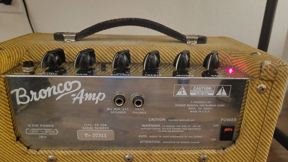 Fender Bronco Amp for Sale in Denver, CO - OfferUp