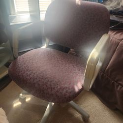 Desk chair, $10