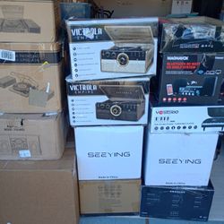 Cheap Cheap New Record Players From $50-$125 50%-70% Off