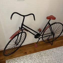 Antique Bike Decor