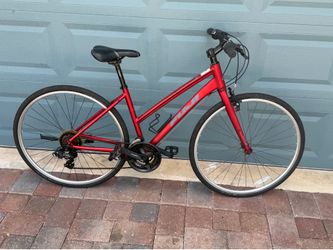 Fuji 17 inch frame 700 wheel