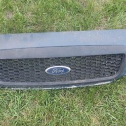 2011 ford crown victory header panel and front bumper cover
