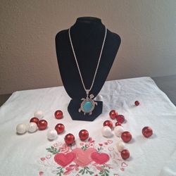 Beautiful Turtle Necklace Fashion Jewelry  