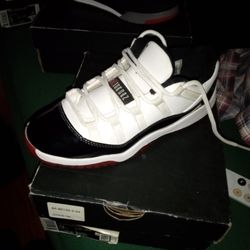 Jordan 11s Retro 