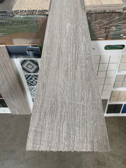 Porcelain wood plank tile