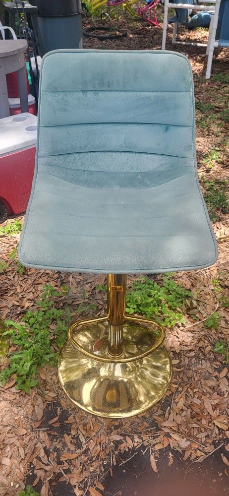 2 Bar Stools