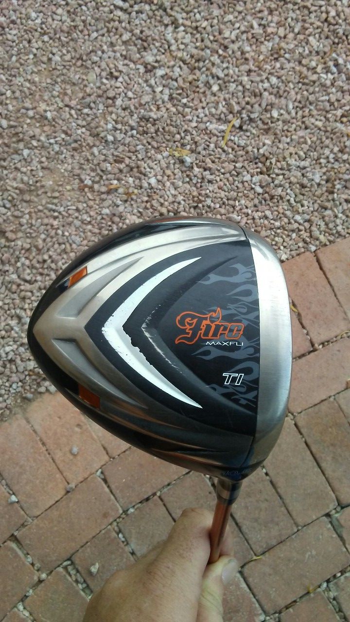 Golf Clubs! Maxfli Fire Driver!