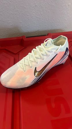 Men’s size 9Nike Air Zoom Mercurial Vapor 16 Elite AG Soccer Shoes MDS CR7