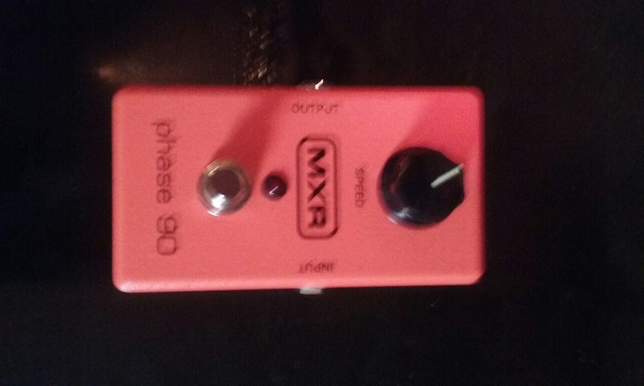 MXR phase 90 pedal