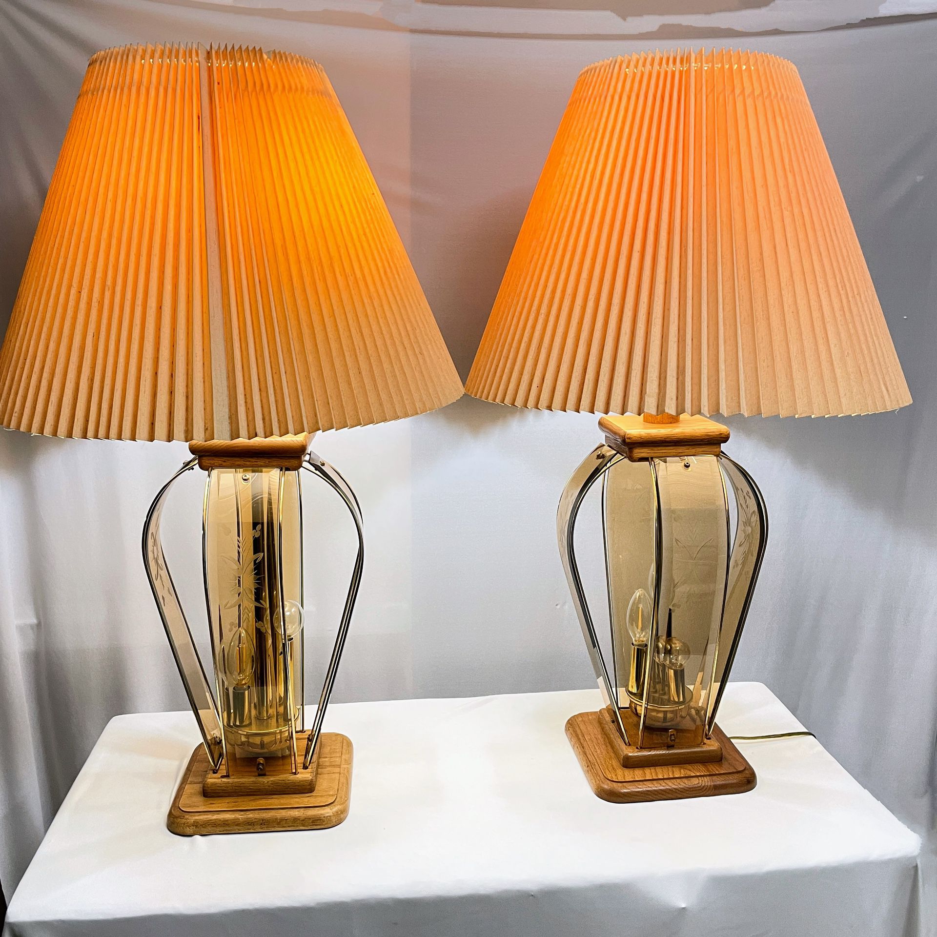 Pair Of Vintage Oak And Curved Etched Glass Table Lamps