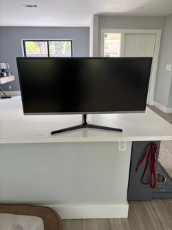 Samsung 34” UltraWide Monitor – $150 FIRM
