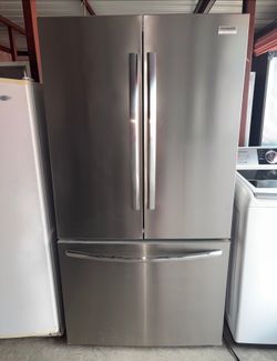 Frigidaire Stainless Steel Refrigerator And Freezer