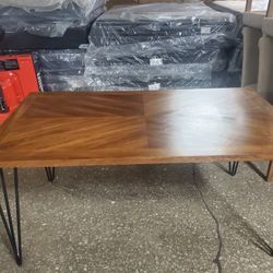 Floor Model Mid-Century Modern, Hairpin Legs, Seats 6