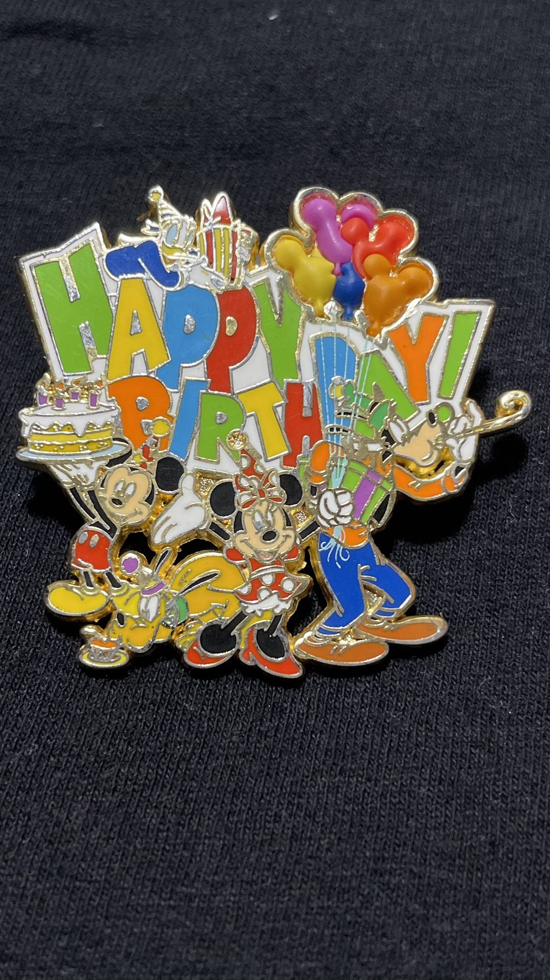 Happy Birthday Pin (2009)Disney