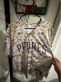 Barely used Jackson Merrill San Diego Padres camo size men’s large jersey