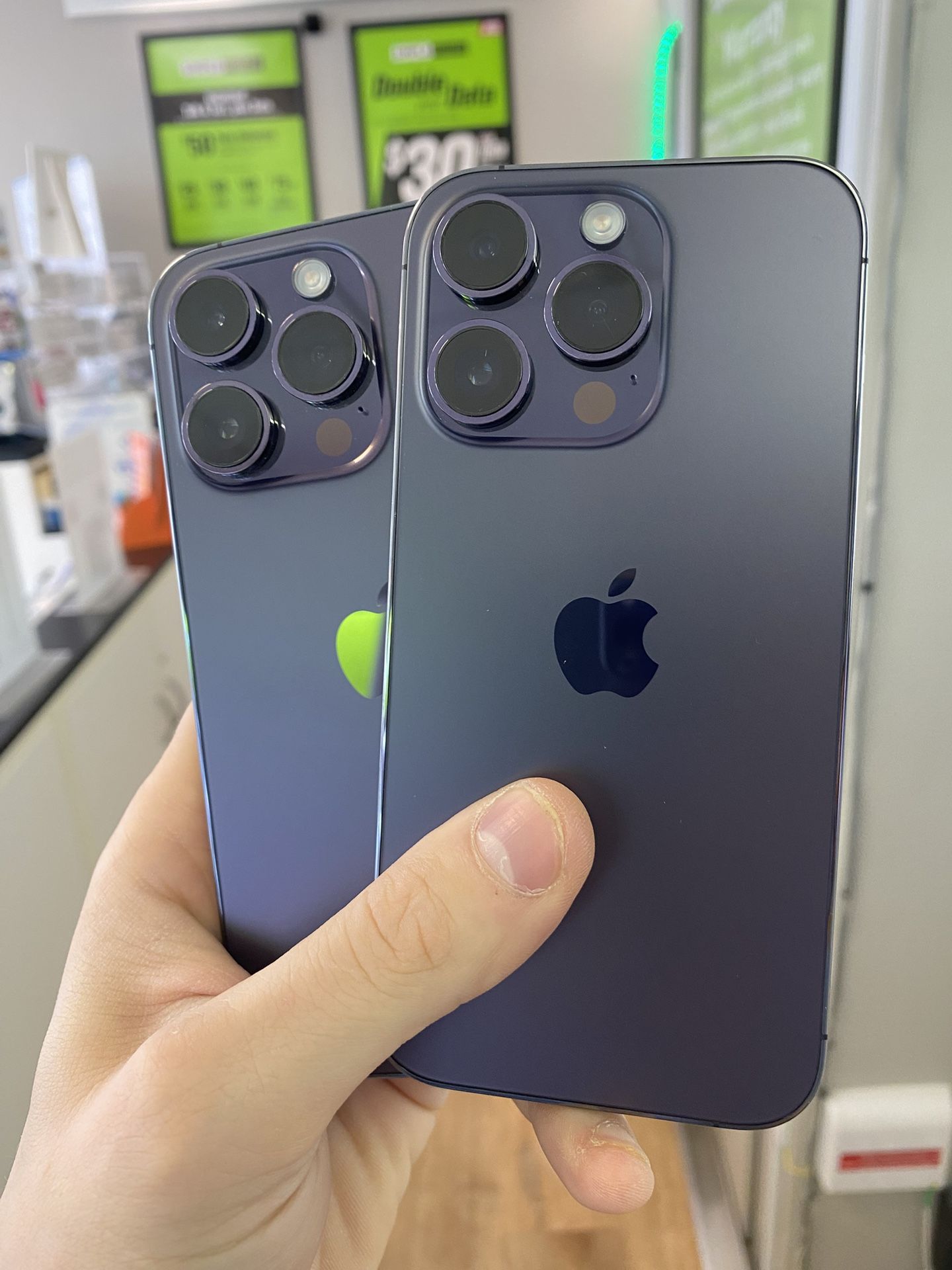 Unlocked iPhone 14 Pro 1TB