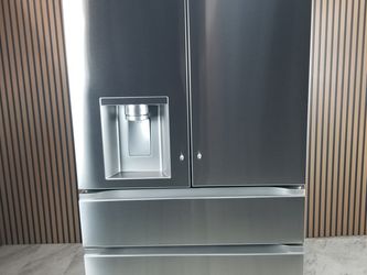 LG 29 cu. ft. Standard-Depth MAX French Door Refrigerator with Dual Ice Maker, Linear Cooling(TM), SmartDiagnosis(TM), 6 Door Bins (LF29H8330S-D-L018)