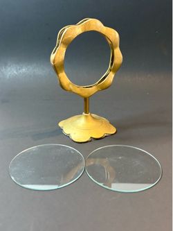 Brass Picture Frame 4" Scalloped Round Pedestal Stand Tabletop Vintage India