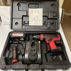 Snap-on CDR4850 18VCORDLESS Drill Set W Battery W Charger W Case!