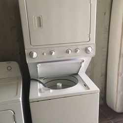 FRIGIDAIRE STACKABLE WASHER AND DRYER COMBO 27 " wide