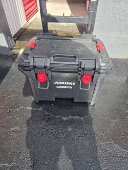 Husky tool box