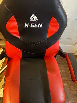 N-gen gaming chair still new