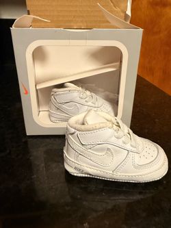 Newborn /baby Air Force 1’s - soft bottom - 2c