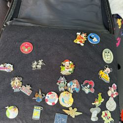 Disney Trading Pins Used