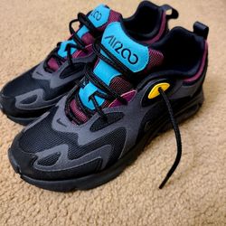 Nike Air Max 200 (Women)