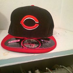 Cincinnati Reds Baseball Hat Size 7 And 1/2
