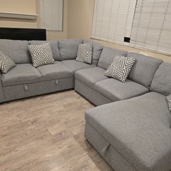 Living Room + Free Carpet 