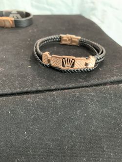 Man bracliet brand new