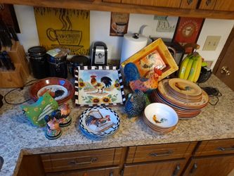 CHICKEN  SET PLUS LOTS OF EXTRA'S