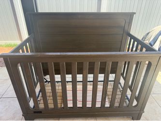 BABY CRIB