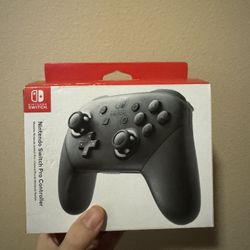 Nintendo Switch Pro Controller