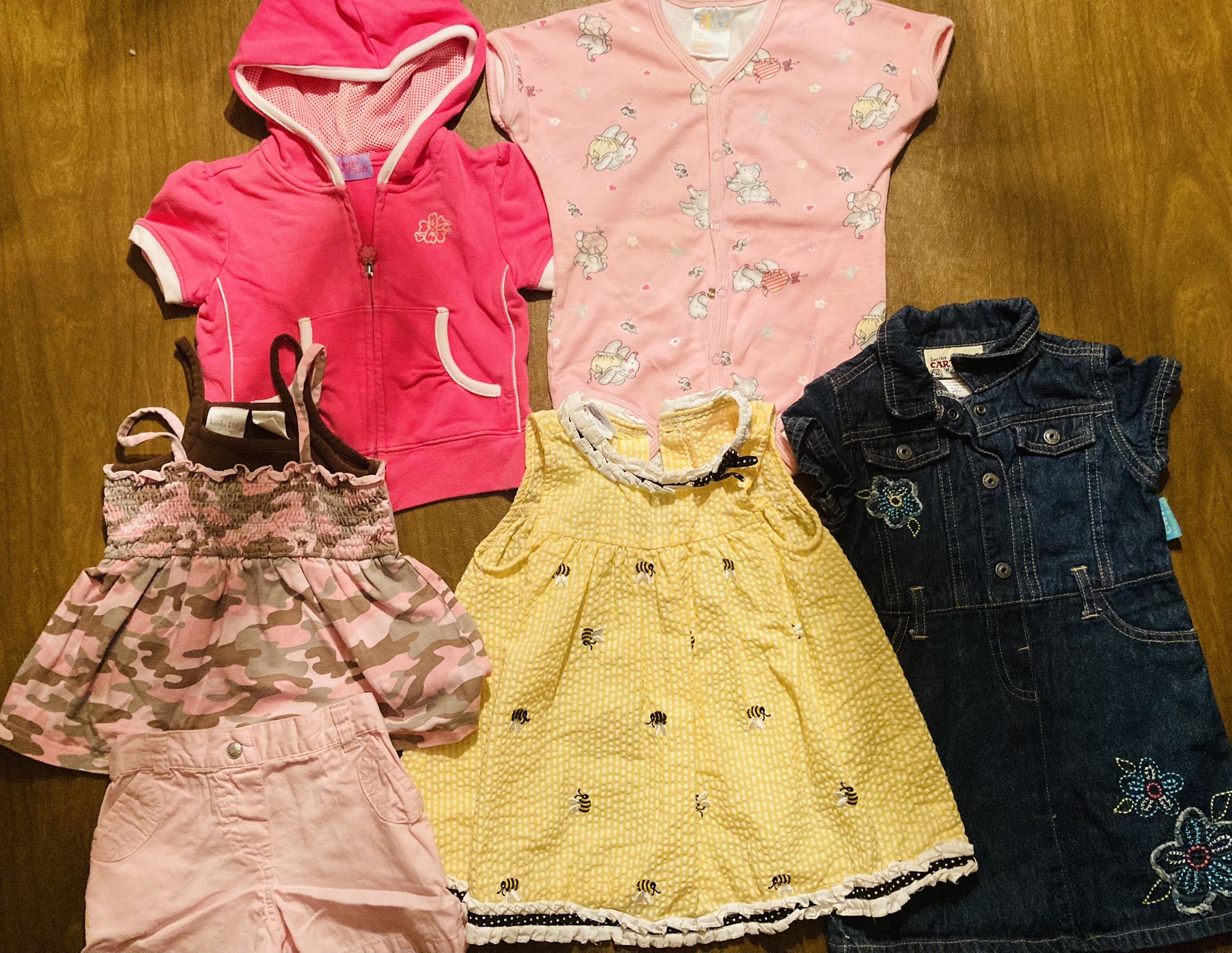 Size 24 Mth/2T Outfits 