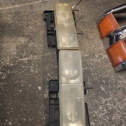 Headlight Covers With Bulbs For 96 C1500 Truck