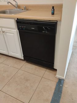 Dishwasher Hotpoint $95