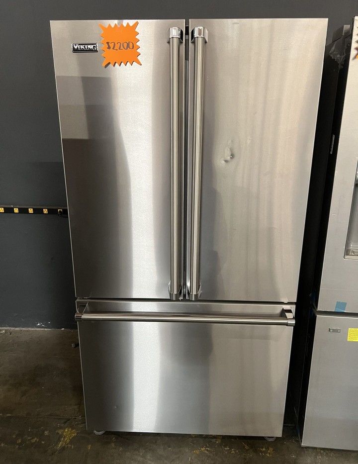 Viking Stainless Steel French Door Refrigerator H8