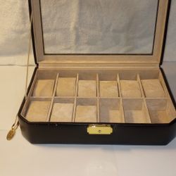 Vintage Leather Jewelry/Watch Lock Display Case