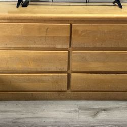 Wooden 6-Drawer Dresser – $20