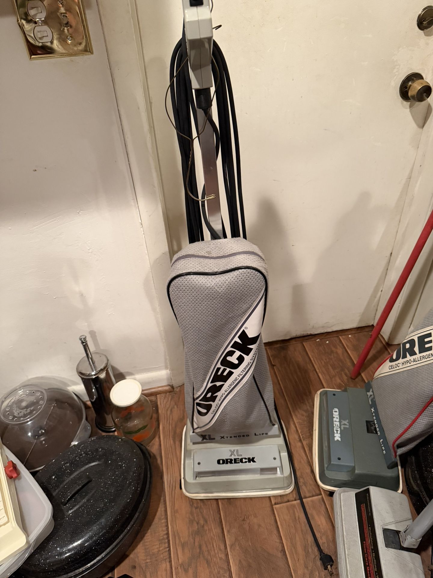 XL Oreck Vacuum