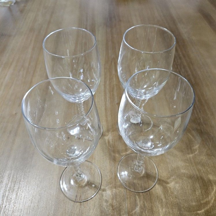 4 Crystal Wine Glasses Braided Twist Stem