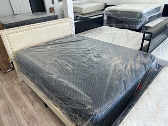 🔥💤 NEW 12” QUEEN FIRM HYBRID MATTRESS 💤🔥 $0 Down Financing, Same Day Delivery Available