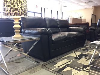 BRAND NEW SOFA AND LOVE SEAT LIVING ROOM SET