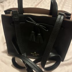 New Kate Spade ♠️ Medium Size Purse 