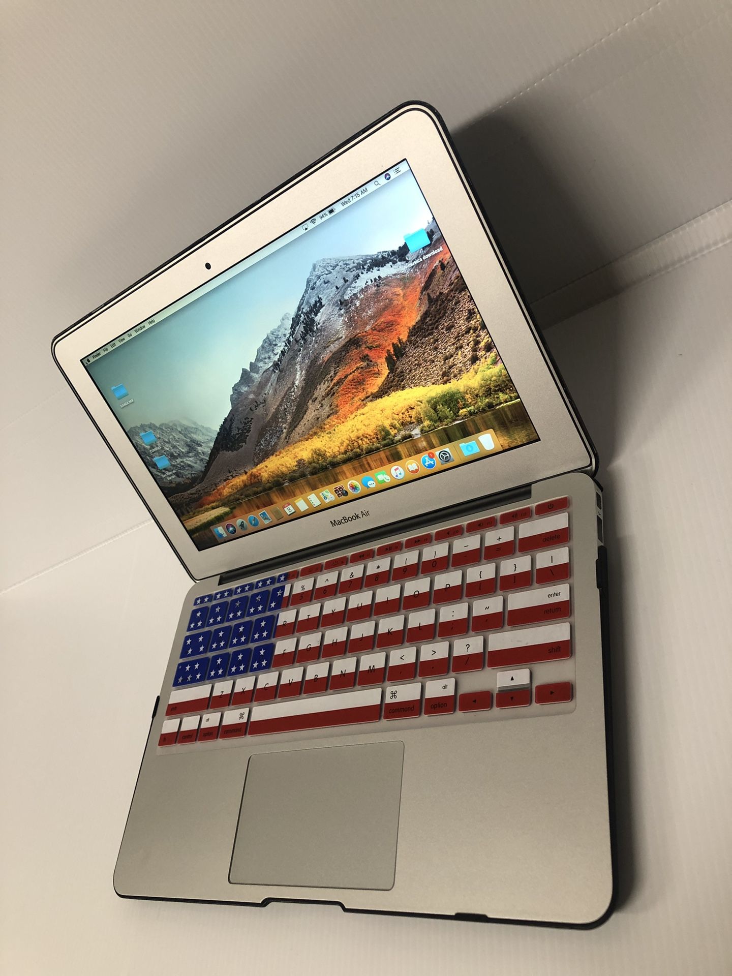 Mini MacBook Air in very good condition