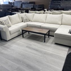 WHITE U-SHAPED SECTIONAL