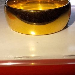 
10 MENS SZ 10 RINGS.  LOT 2